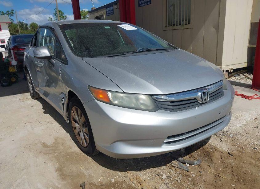 2012 Honda Civic SDN LX (VIN 19XFB2F58CE017675) main photo