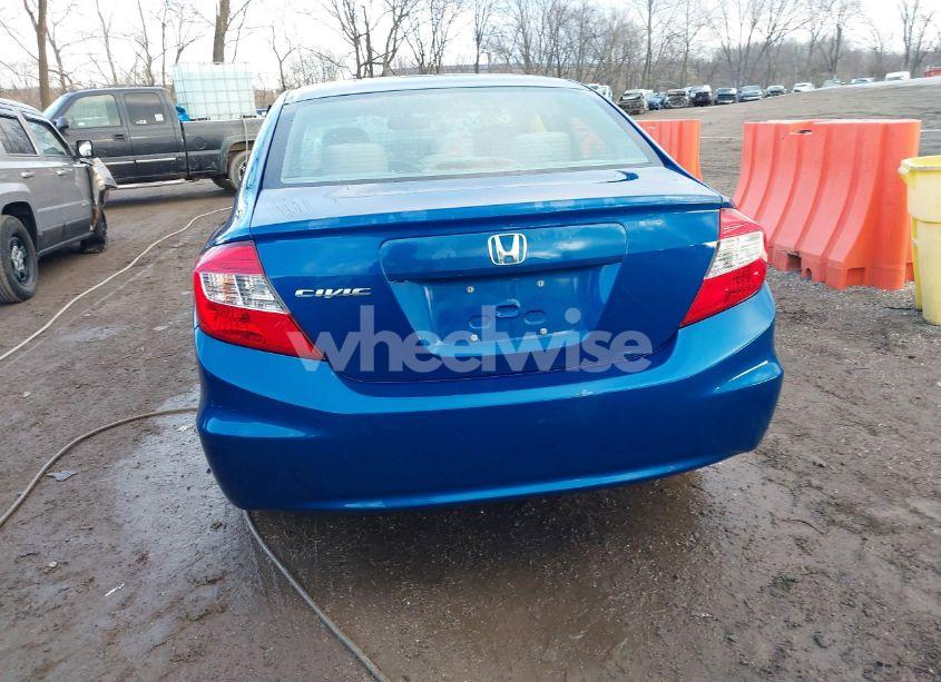 Photo 16 of 2012 Honda Civic LX (VIN 19XFB2F58CE018745)