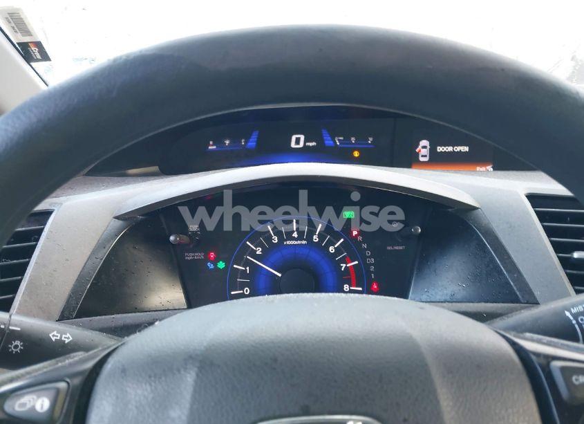 Photo 7 of 2012 Honda Civic LX (VIN 19XFB2F58CE018745)