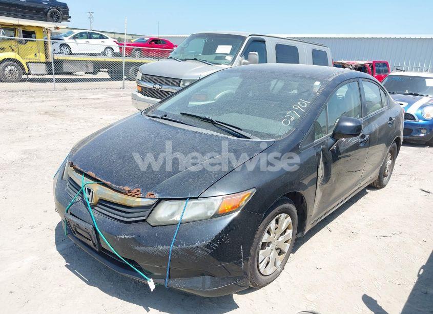Photo 6 of 2012 Honda Civic LX (VIN 19XFB2F58CE027901)