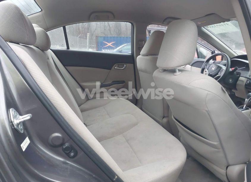 Photo 8 of 2012 Honda Civic LX (VIN 19XFB2F58CE030183)