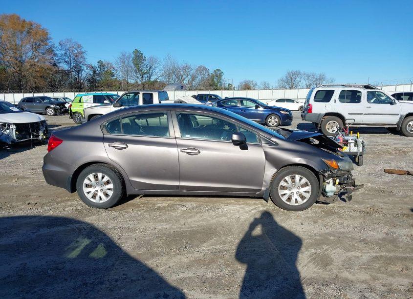 Photo 14 of 2012 Honda Civic LX (VIN 19XFB2F58CE030765)