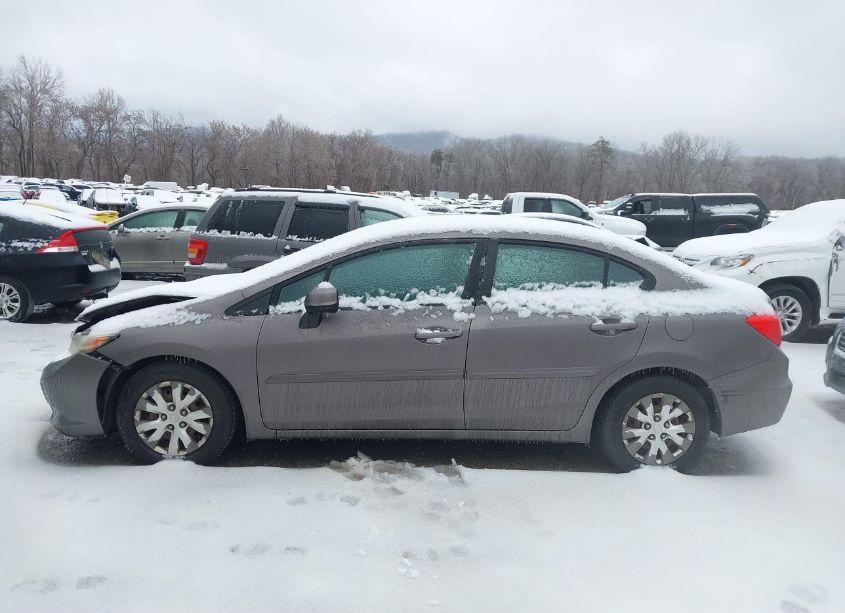 Photo 14 of 2012 Honda Civic SDN LX (VIN 19XFB2F58CE044052)