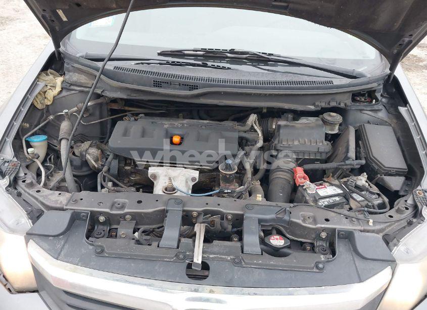 Photo 10 of 2012 Honda Civic LX (VIN 19XFB2F58CE049641)