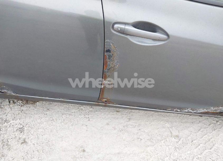 Photo 14 of 2012 Honda Civic LX (VIN 19XFB2F58CE049641)