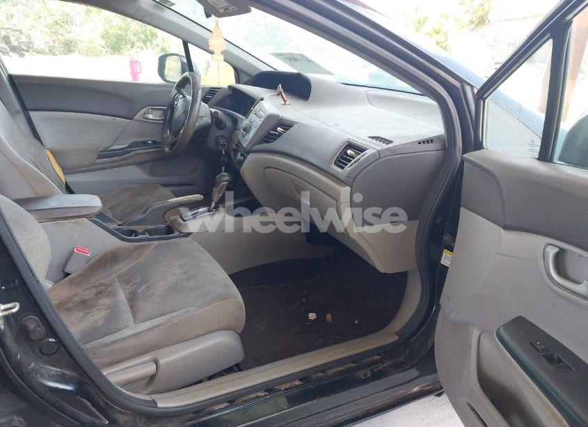 Photo 5 of 2012 Honda Civic LX (VIN 19XFB2F58CE064544)