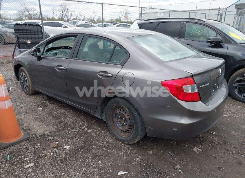 Photo 3 of 2012 Honda Civic LX (VIN 19XFB2F58CE080260)
