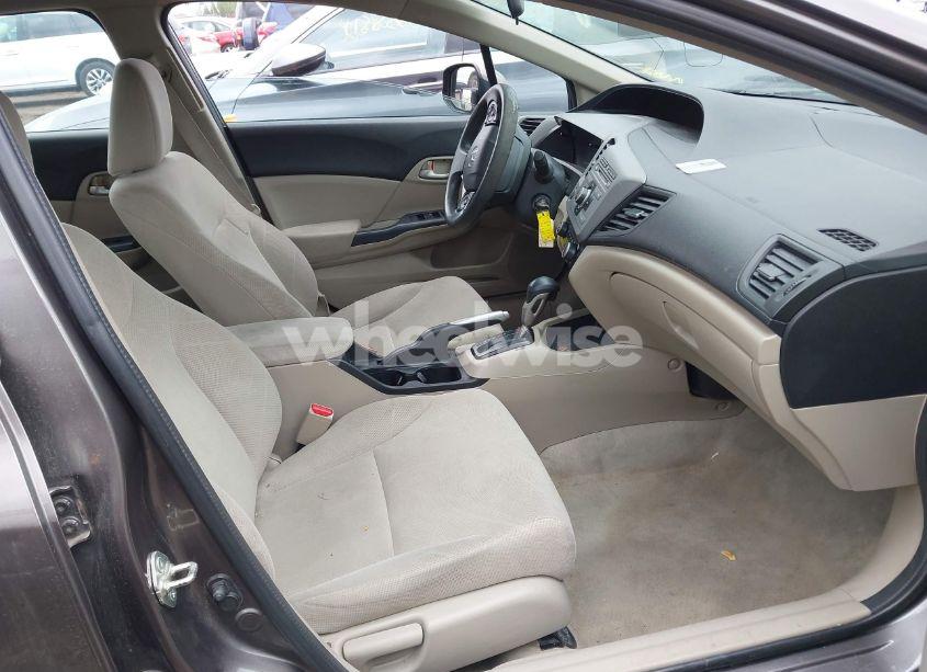 Photo 5 of 2012 Honda Civic LX (VIN 19XFB2F58CE080260)