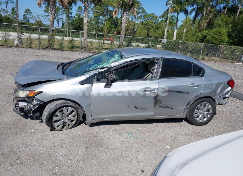 Photo 15 of 2012 Honda Civic LX (VIN 19XFB2F58CE087628)