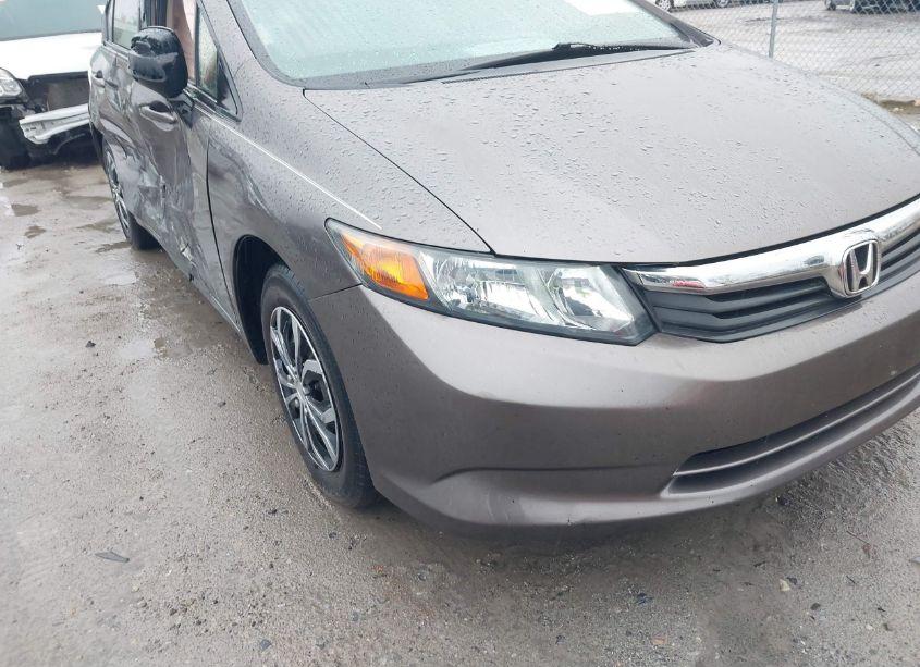 Photo 18 of 2012 Honda Civic SDN LX (VIN 19XFB2F58CE098189)