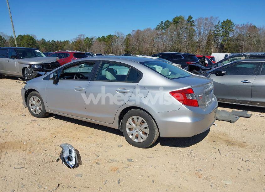 Photo 3 of 2012 Honda Civic LX (VIN 19XFB2F58CE099438)