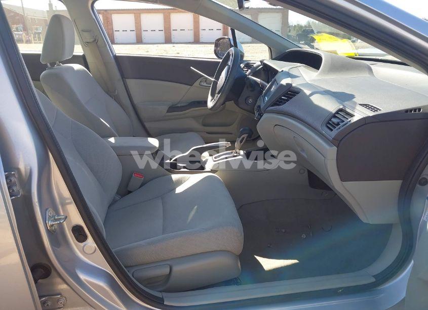 Photo 5 of 2012 Honda Civic LX (VIN 19XFB2F58CE099438)