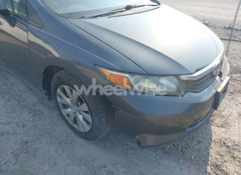 Photo 16 of 2012 Honda Civic LX (VIN 19XFB2F58CE099911)