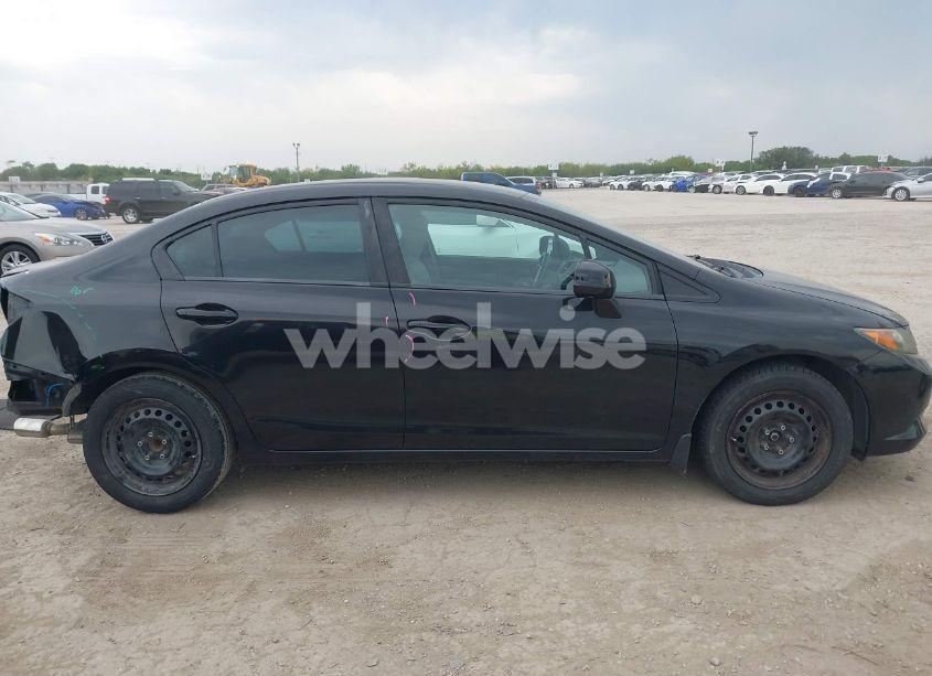 Photo 14 of 2012 Honda Civic LX (VIN 19XFB2F58CE308256)