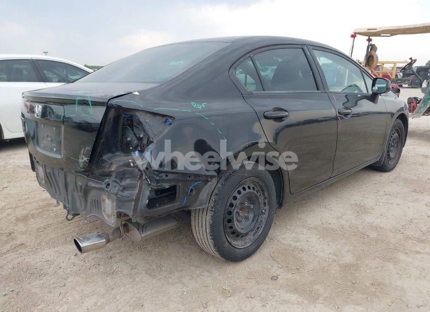 Photo 4 of 2012 Honda Civic LX (VIN 19XFB2F58CE308256)