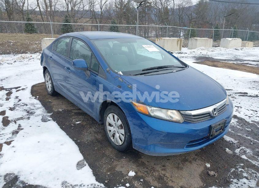 2012 Honda Civic LX (VIN 19XFB2F58CE338776) main photo