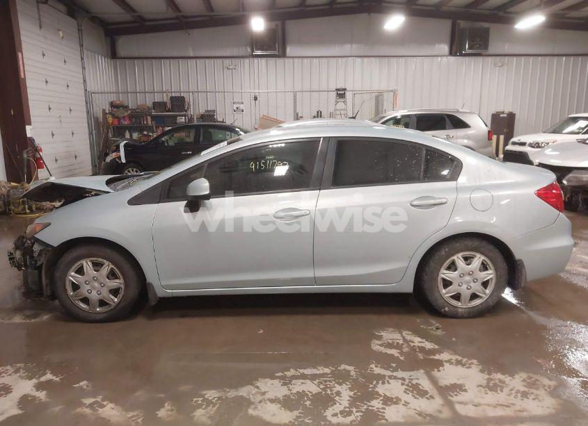 Photo 14 of 2012 Honda Civic LX (VIN 19XFB2F58CE340088)