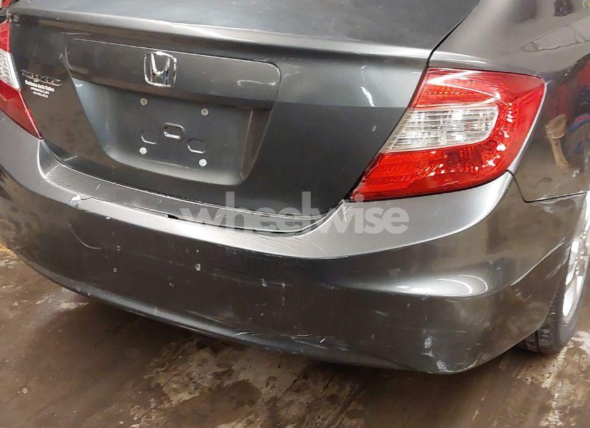 Photo 17 of 2012 Honda Civic LX (VIN 19XFB2F58CE350975)