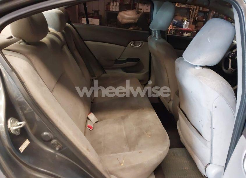 Photo 8 of 2012 Honda Civic LX (VIN 19XFB2F58CE350975)