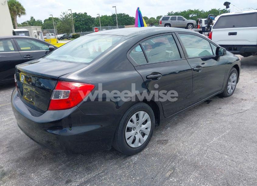 Photo 4 of 2012 Honda Civic LX (VIN 19XFB2F58CE354279)