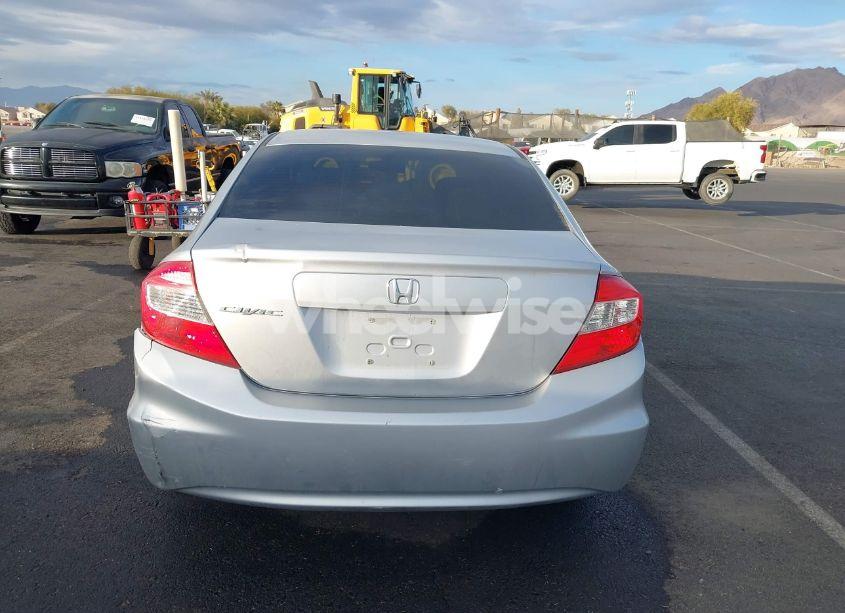 Photo 13 of 2012 Honda Civic LX (VIN 19XFB2F58CE359711)