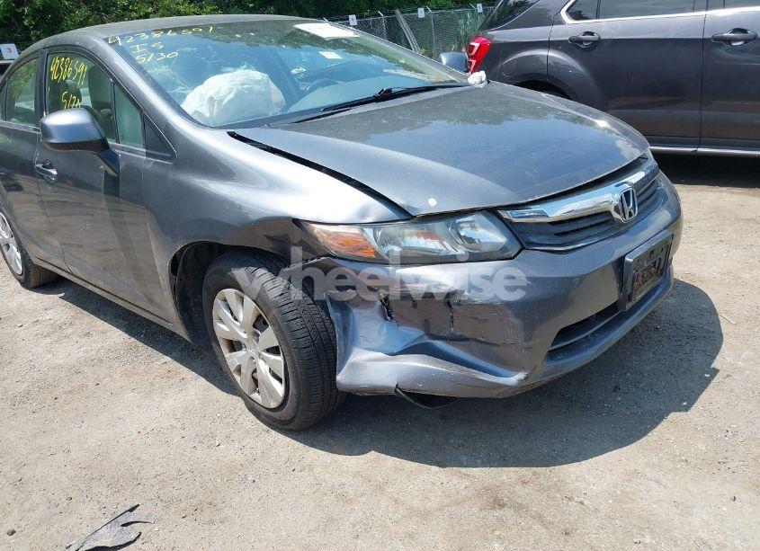 Photo 6 of 2012 Honda Civic LX (VIN 19XFB2F58CE368781)