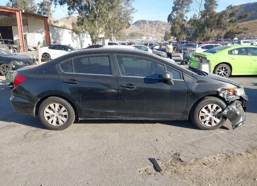 Photo 13 of 2012 Honda Civic LX (VIN 19XFB2F58CE388464)