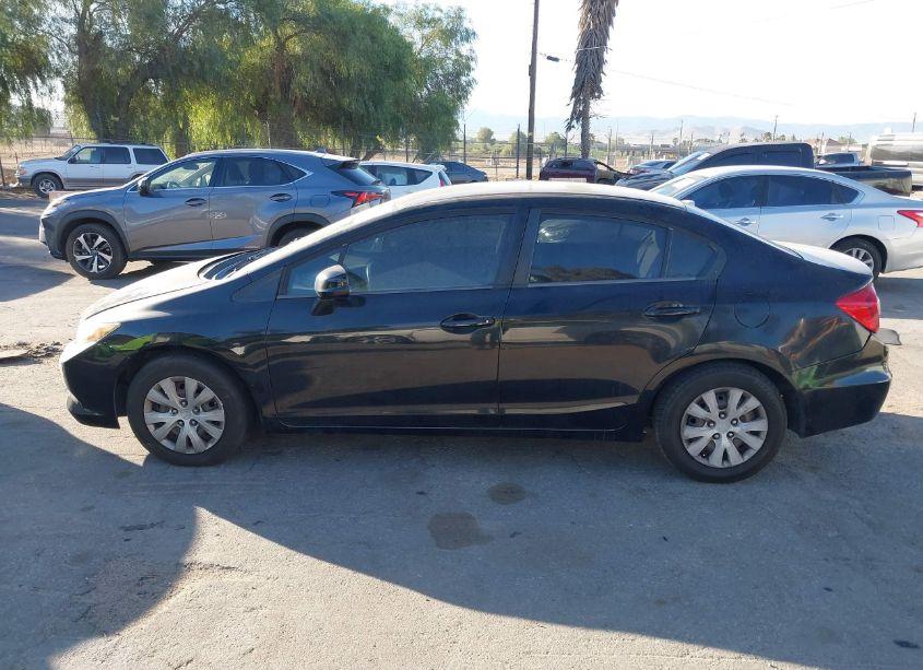 Photo 14 of 2012 Honda Civic LX (VIN 19XFB2F58CE388464)