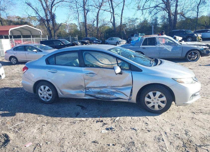 Photo 13 of 2013 Honda Civic LX (VIN 19XFB2F58DE013224)