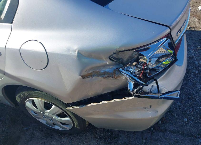 Photo 17 of 2013 Honda Civic LX (VIN 19XFB2F58DE013224)