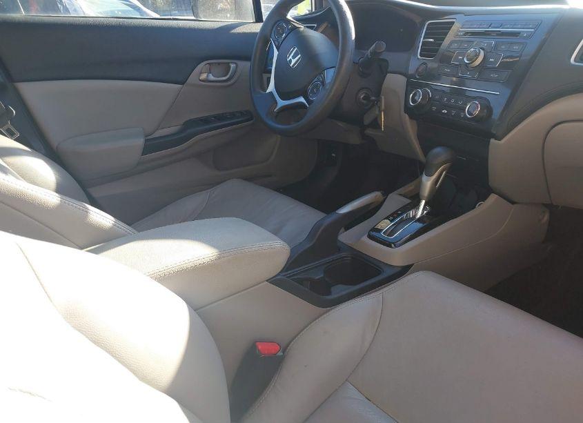 Photo 5 of 2013 Honda Civic LX (VIN 19XFB2F58DE013224)