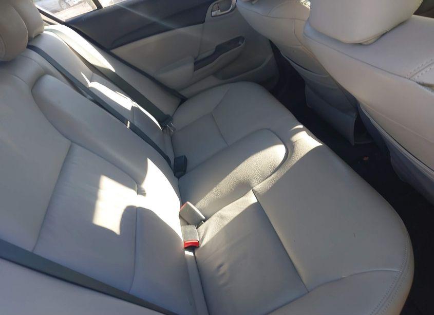 Photo 8 of 2013 Honda Civic LX (VIN 19XFB2F58DE013224)