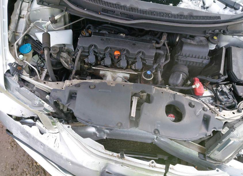 Photo 10 of 2013 Honda Civic LX (VIN 19XFB2F58DE015295)