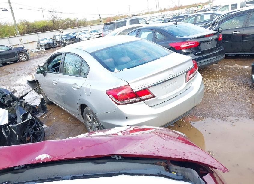 Photo 3 of 2013 Honda Civic LX (VIN 19XFB2F58DE015295)