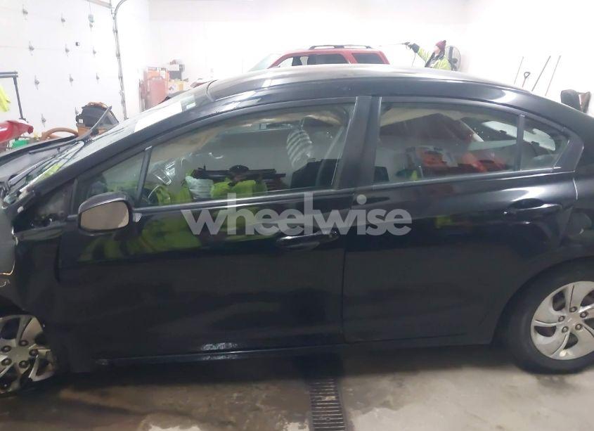 Photo 15 of 2013 Honda Civic LX (VIN 19XFB2F58DE016267)