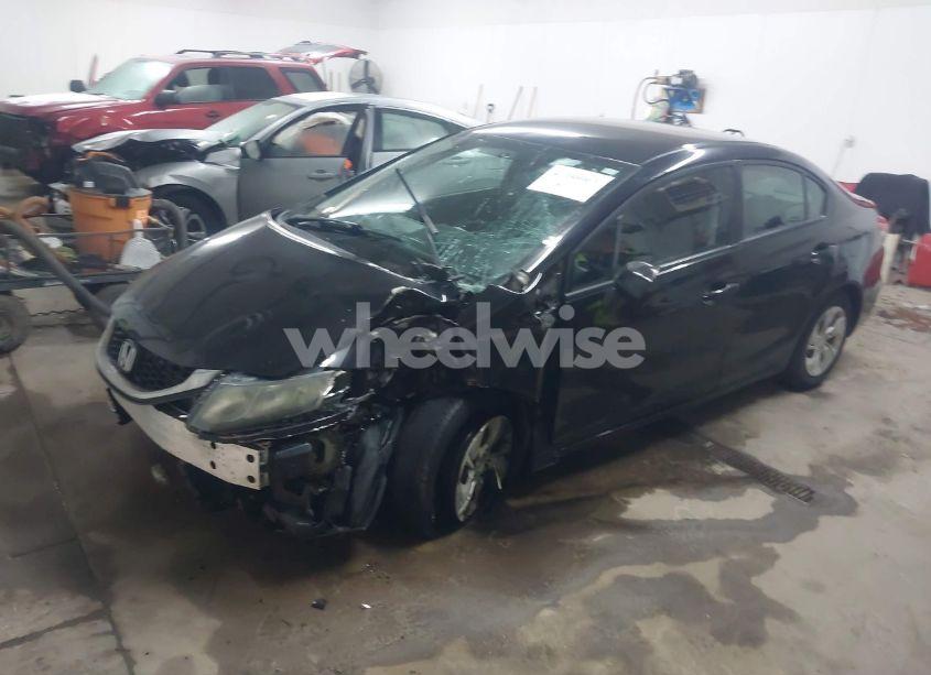 Photo 2 of 2013 Honda Civic LX (VIN 19XFB2F58DE016267)