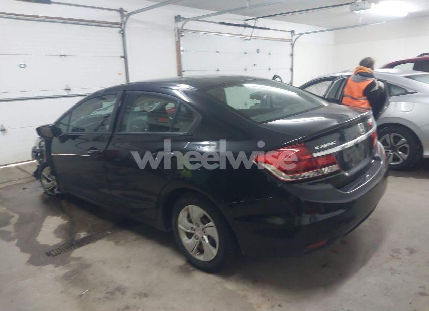 Photo 3 of 2013 Honda Civic LX (VIN 19XFB2F58DE016267)