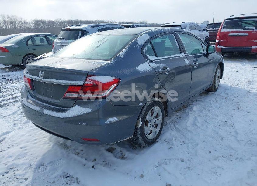 Photo 4 of 2013 Honda Civic LX (VIN 19XFB2F58DE021937)