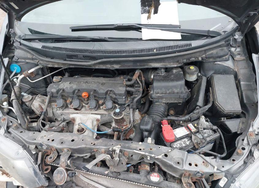 Photo 10 of 2013 Honda Civic LX (VIN 19XFB2F58DE024630)