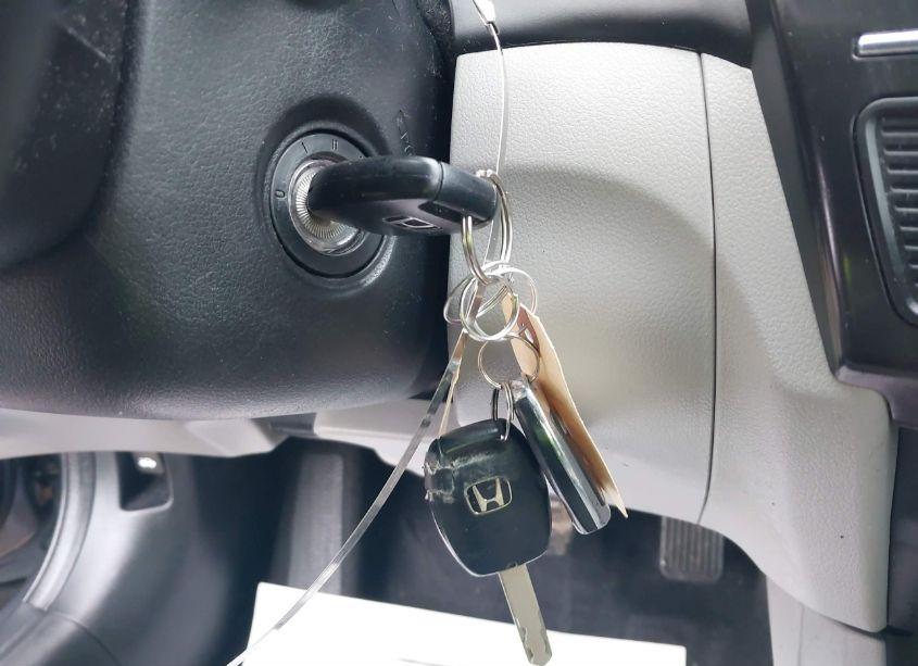 Photo 11 of 2013 Honda Civic LX (VIN 19XFB2F58DE024630)