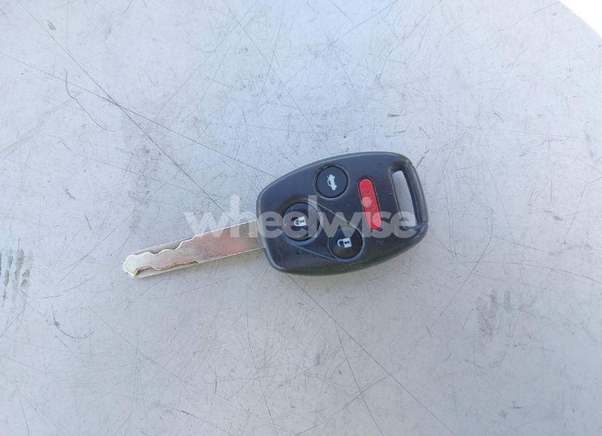 Photo 11 of 2013 Honda Civic LX (VIN 19XFB2F58DE047700)