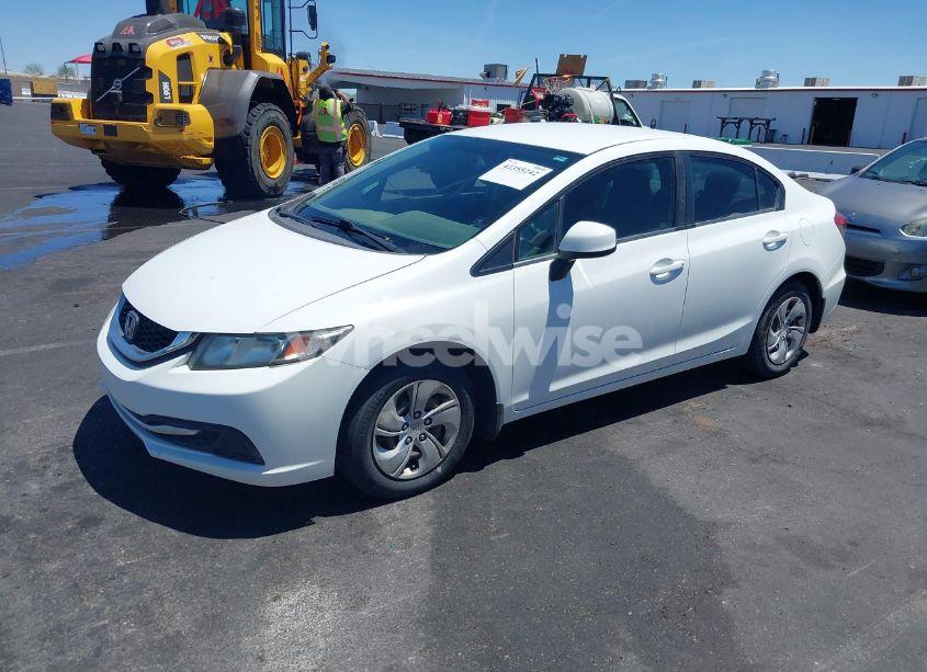Photo 2 of 2013 Honda Civic LX (VIN 19XFB2F58DE047700)