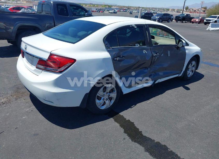 Photo 4 of 2013 Honda Civic LX (VIN 19XFB2F58DE047700)