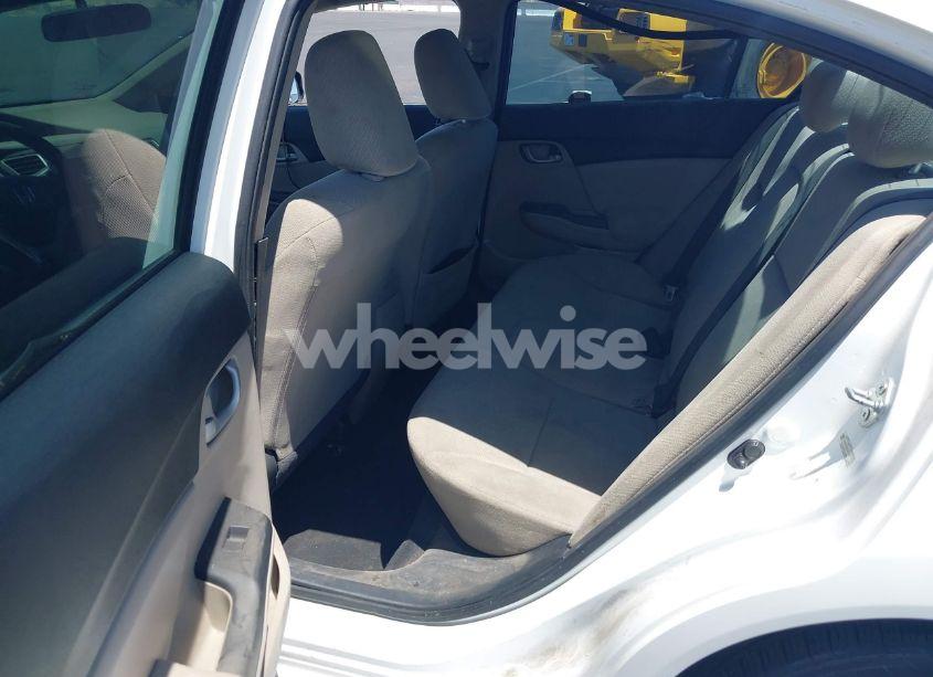 Photo 8 of 2013 Honda Civic LX (VIN 19XFB2F58DE047700)