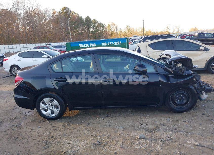 Photo 13 of 2013 Honda Civic LX (VIN 19XFB2F58DE049334)