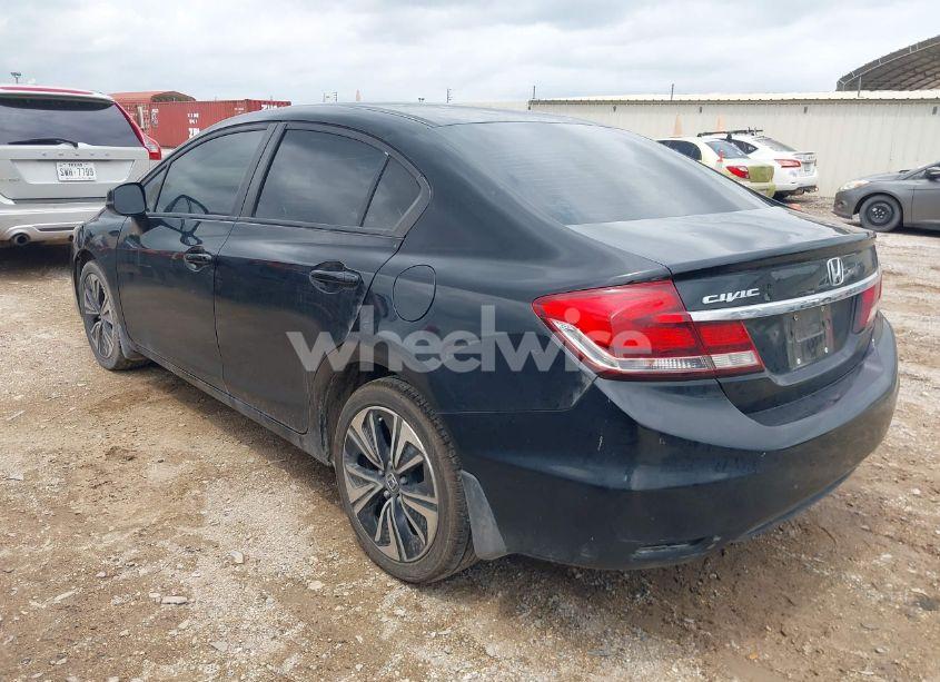 Photo 3 of 2013 Honda Civic LX (VIN 19XFB2F58DE049348)