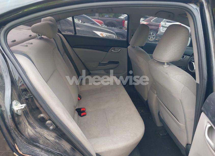 Photo 8 of 2013 Honda Civic LX (VIN 19XFB2F58DE049348)