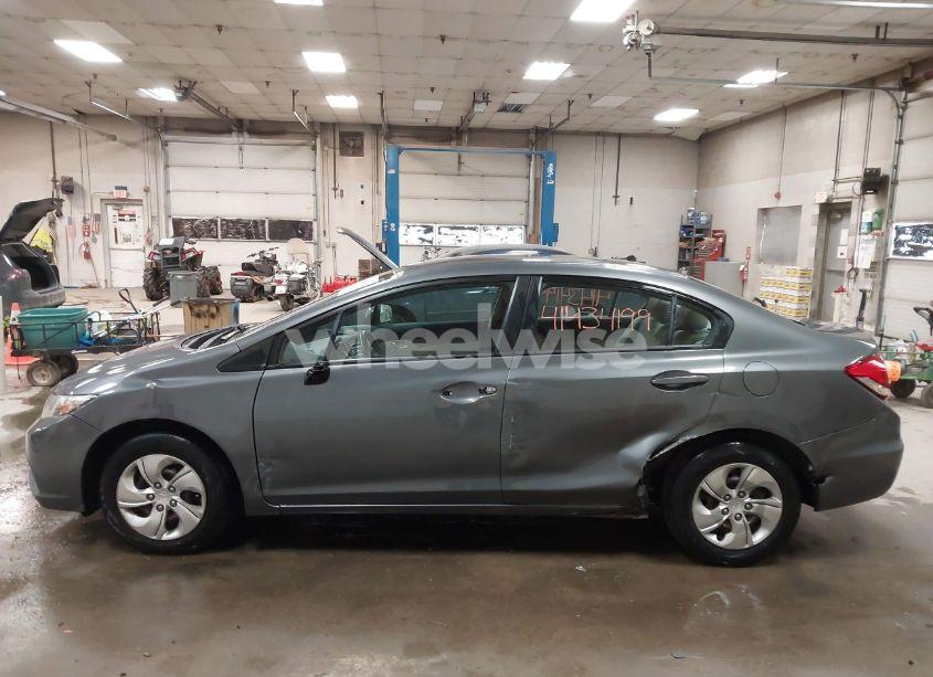 Photo 14 of 2013 Honda Civic LX (VIN 19XFB2F58DE096315)
