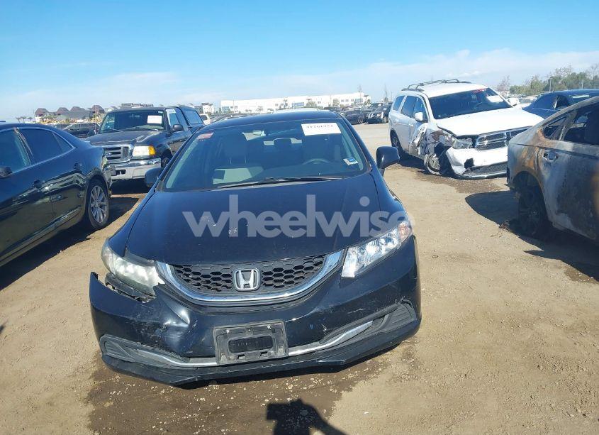 Photo 13 of 2013 Honda Civic LX (VIN 19XFB2F58DE231874)