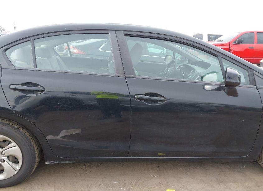Photo 12 of 2013 Honda Civic LX (VIN 19XFB2F58DE260761)